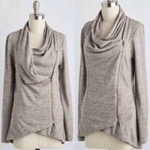 Modcloth Airport Greeting Cardigan 1X EUC